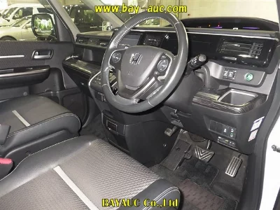 Honda STEPWGN SPADA