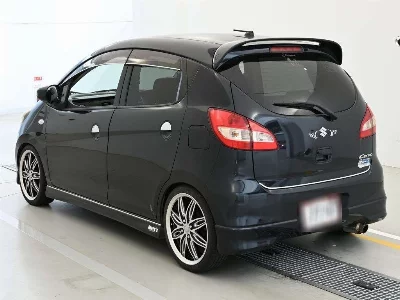 Suzuki Cervo