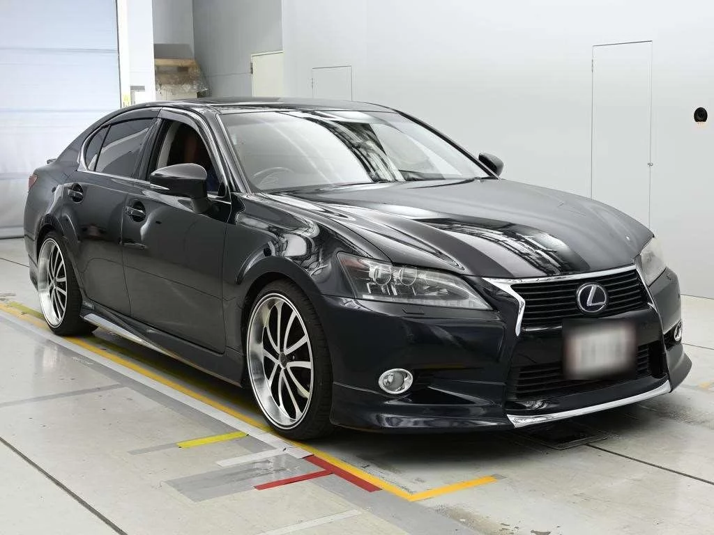 Lexus GS  с аукциона в Японии