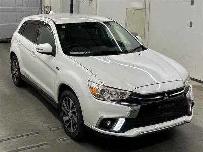 Mitsubishi RVR