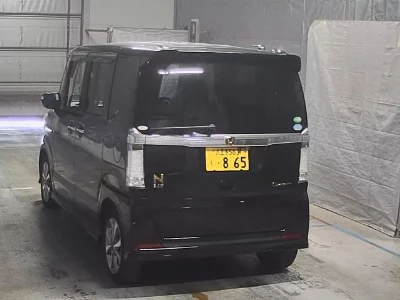 Honda N BOX CUSTOM