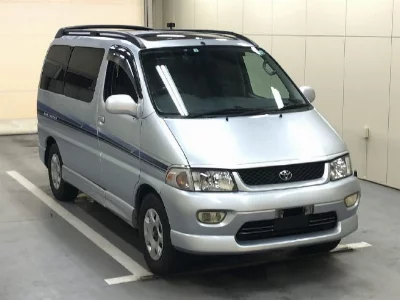 Toyota Hiace Regius