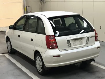 Toyota Nadia