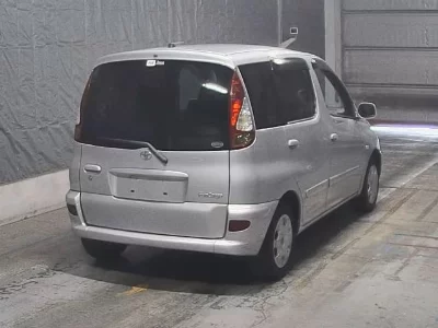 Toyota FUN CARGO