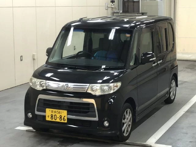 Daihatsu Tanto  с аукциона в Японии