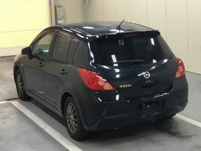 Nissan Tiida