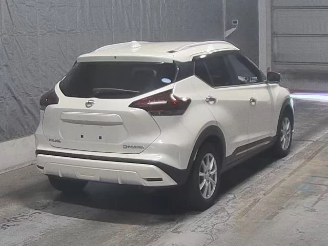 Nissan Kicks  с аукциона в Японии