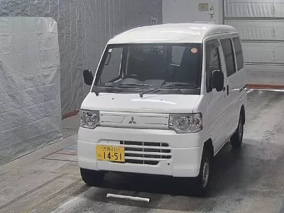 Mitsubishi MINICAB