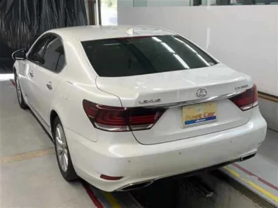 Lexus LS460L