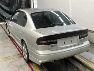 SUBARU LEGACY B4