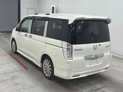 HONDA STEPWGN SPADA