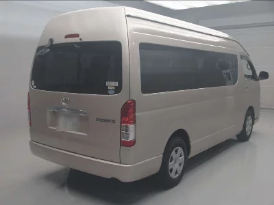 Toyota HIACE WAGON