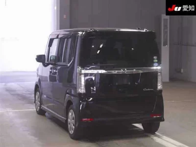 HONDA N BOX CUSTOM
