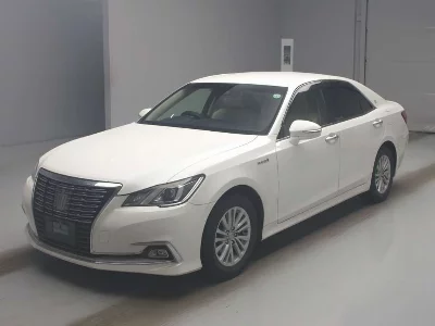 Toyota CROWN HYBRID
