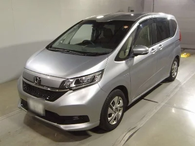 HONDA FREED HYBRID