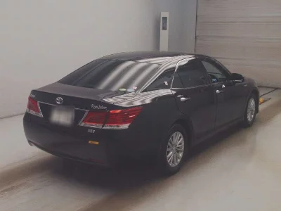 Toyota CROWN HYBRID