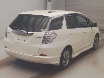 HONDA FIT SHUTTLE HYBRID
