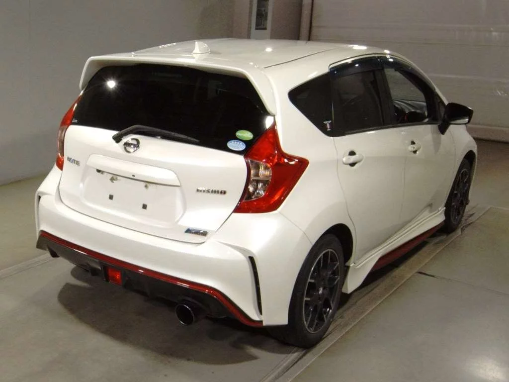 Nissan Note  с аукциона в Японии