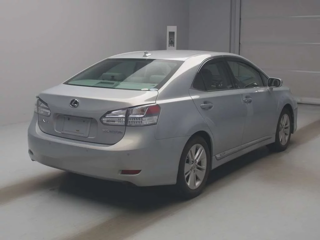 Lexus HS250h  с аукциона в Японии