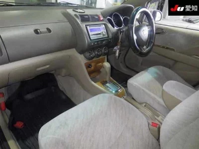 Honda FIT ARIA