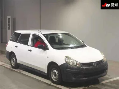 Nissan AD EXPERT