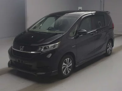 HONDA FREED + HYBRID
