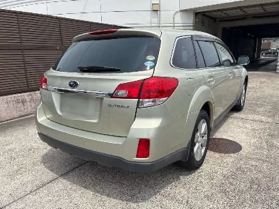 SUBARU OUTBACK