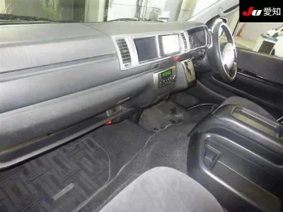 Toyota HIACE WAGON