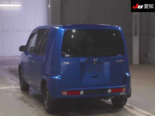 Honda Mobilio Spike  с аукциона в Японии