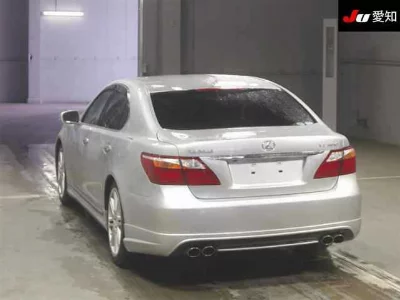 Lexus LS460L
