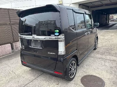 HONDA N BOX CUSTOM