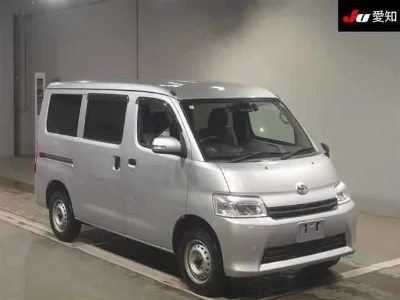 TOYOTA TOWN ACE VAN