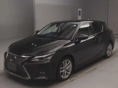 Lexus CT200h