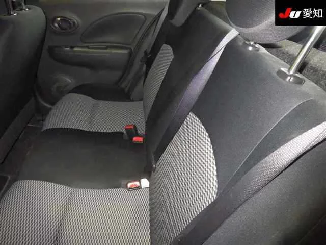 Nissan March  с аукциона в Японии