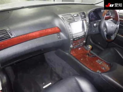 Lexus LS460L