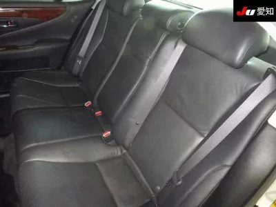 Lexus LS460L