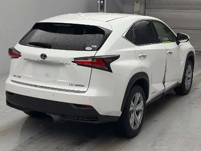 Lexus NX300h