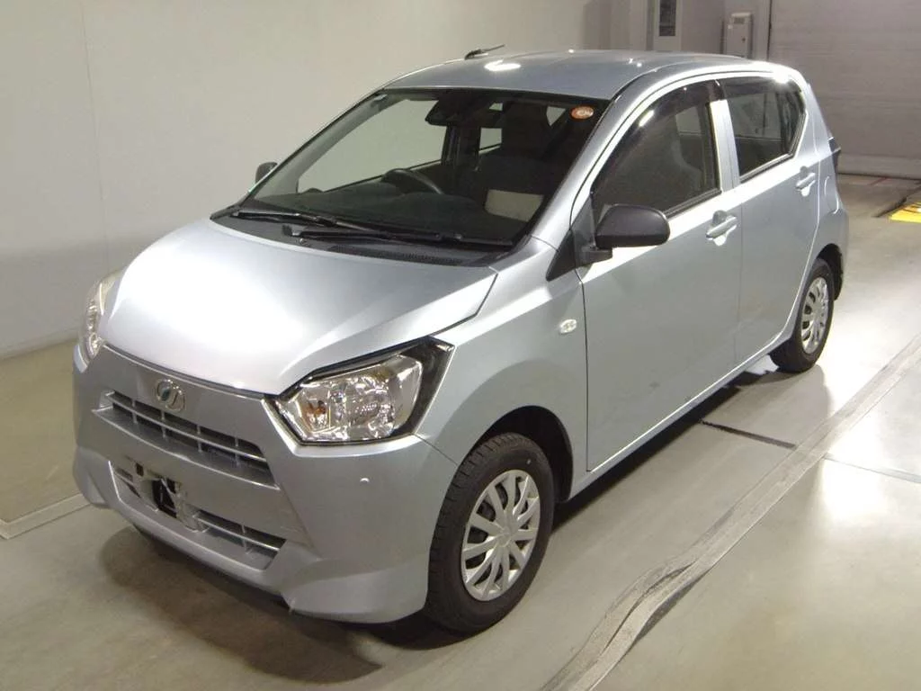 Daihatsu Mira e:S  с аукциона в Японии
