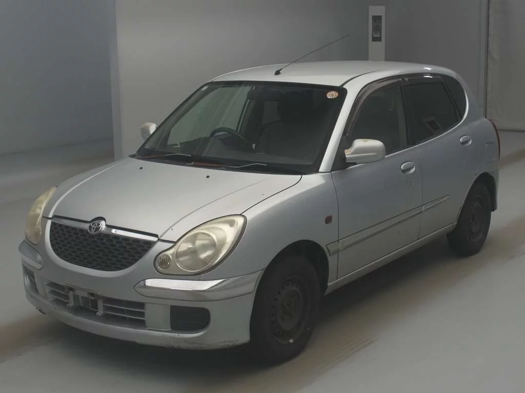Toyota Duet  с аукциона в Японии