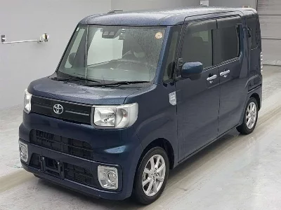 TOYOTA PIXIS MEGA