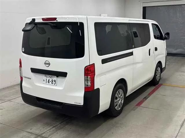 Nissan Caravan  с аукциона в Японии