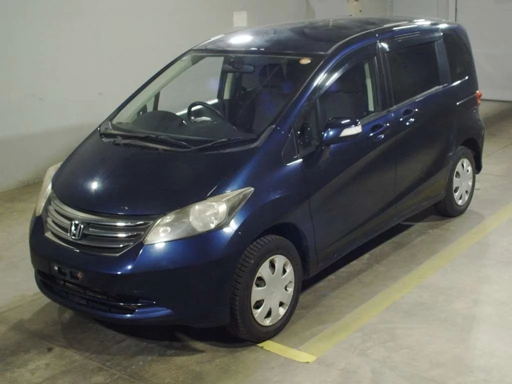 Honda Freed  с аукциона в Японии