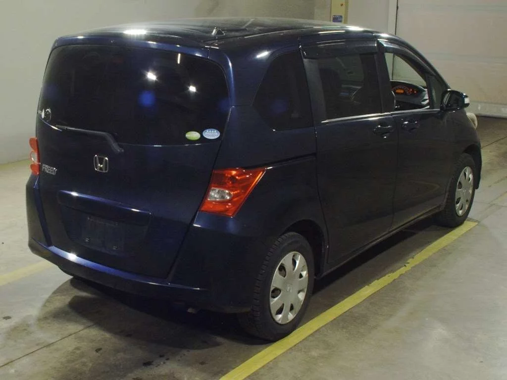 Honda Freed  с аукциона в Японии