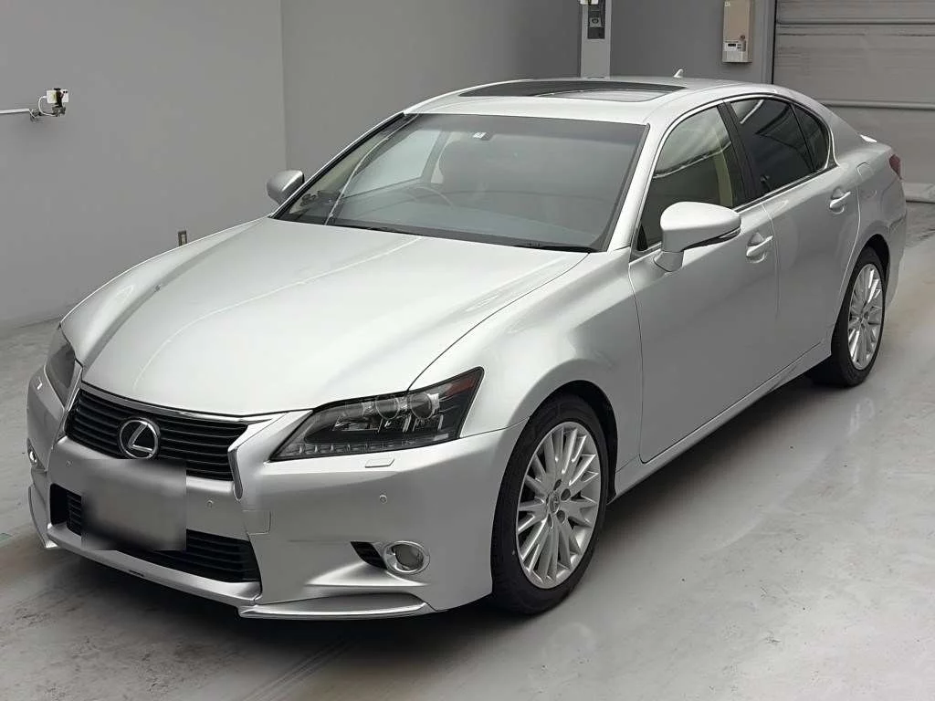 Lexus GS  с аукциона в Японии
