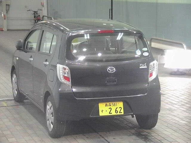 Daihatsu Mira e:S  с аукциона в Японии