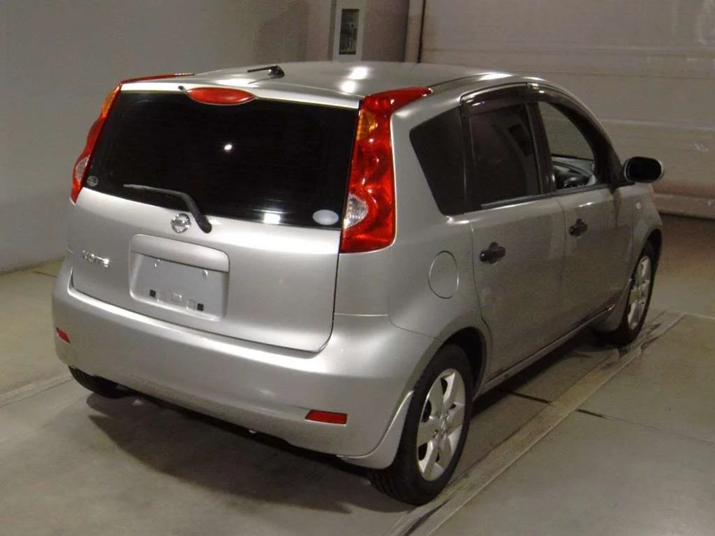 Nissan Note  с аукциона в Японии