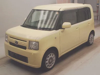 Toyota Pixis Space
