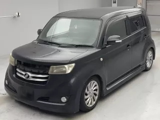 Toyota bB  с аукциона в Японии