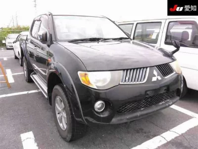 Mitsubishi TRITON