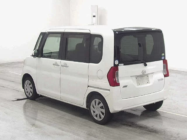 Daihatsu Tanto  с аукциона в Японии